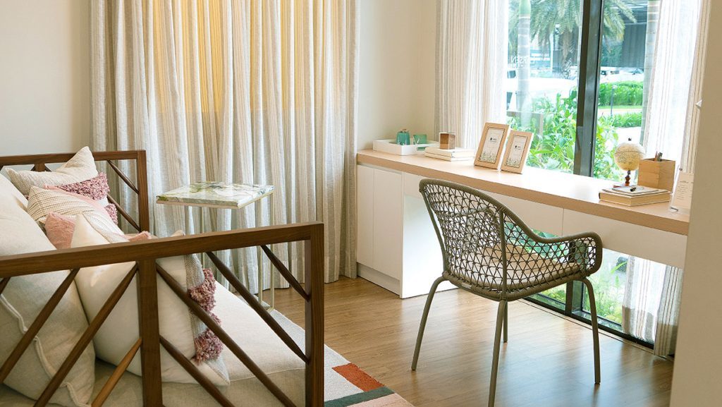 The Larsen Tower image