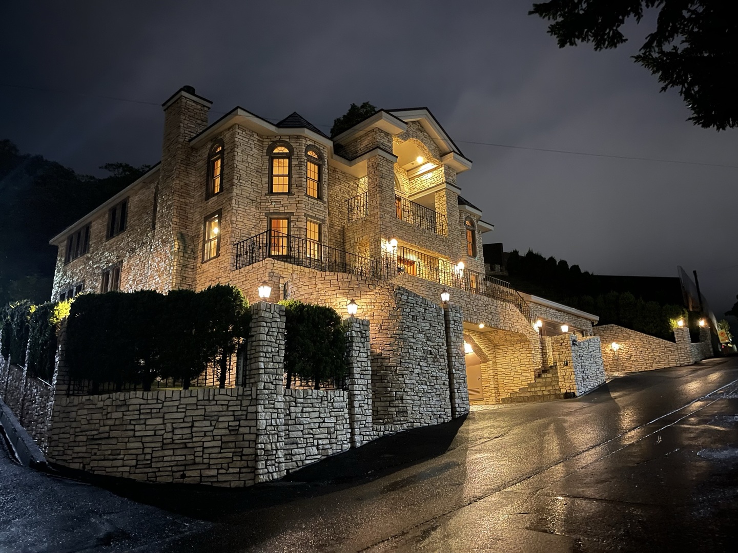 Miyanomori Castle image