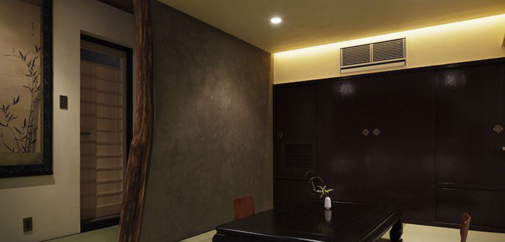 Japanese Luxury Ryokan in Kanazawa image