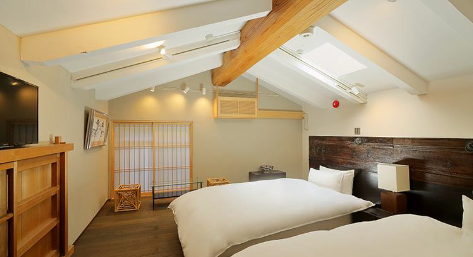 Japanese Luxury Ryokan in Kanazawa image