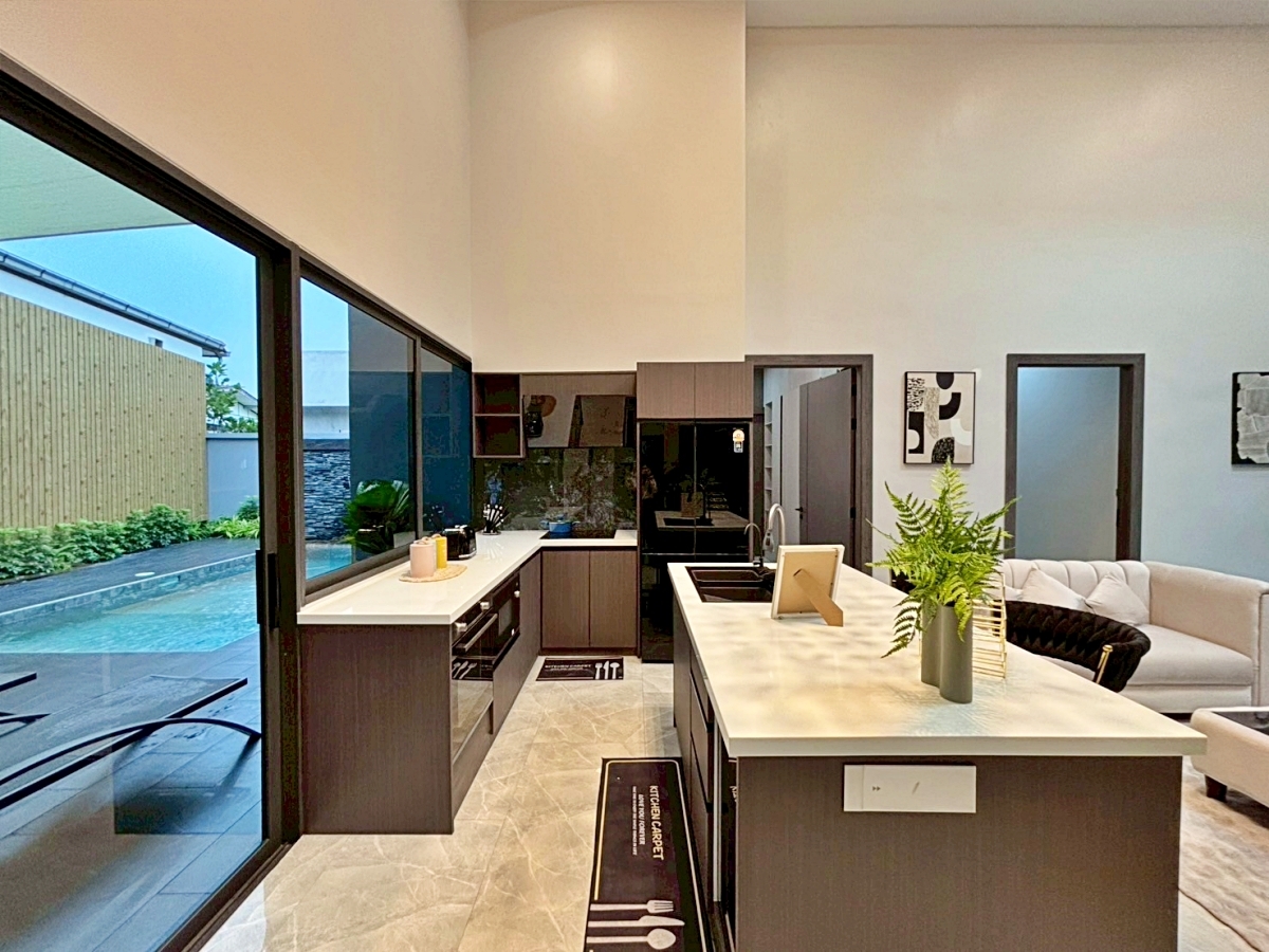 M Space Pool Villa image