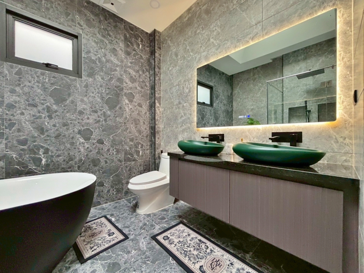 M Space Pool Villa image