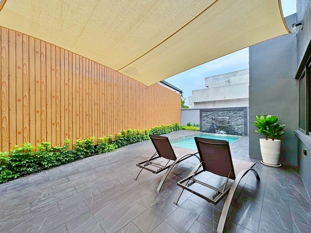 M Space Pool Villa image