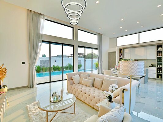 Layan Chak Nok image