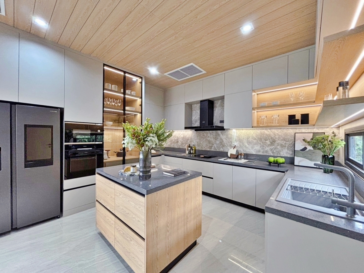 Luxury Vista Villa  image