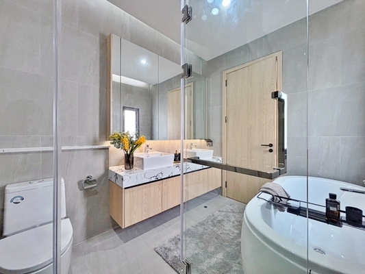 Luxury Vista Villa  image