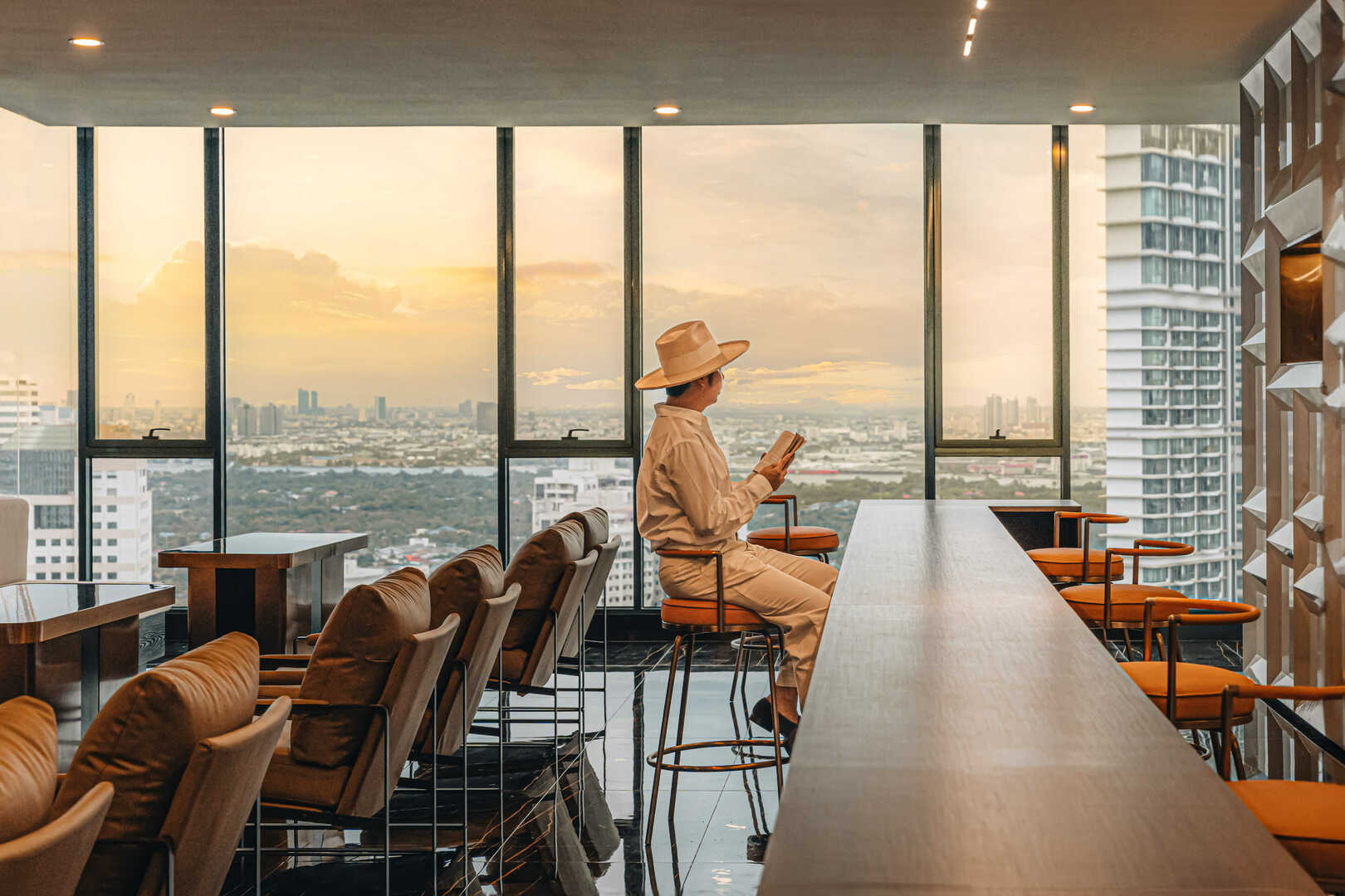 Sapphire Sathorn - Rama III image