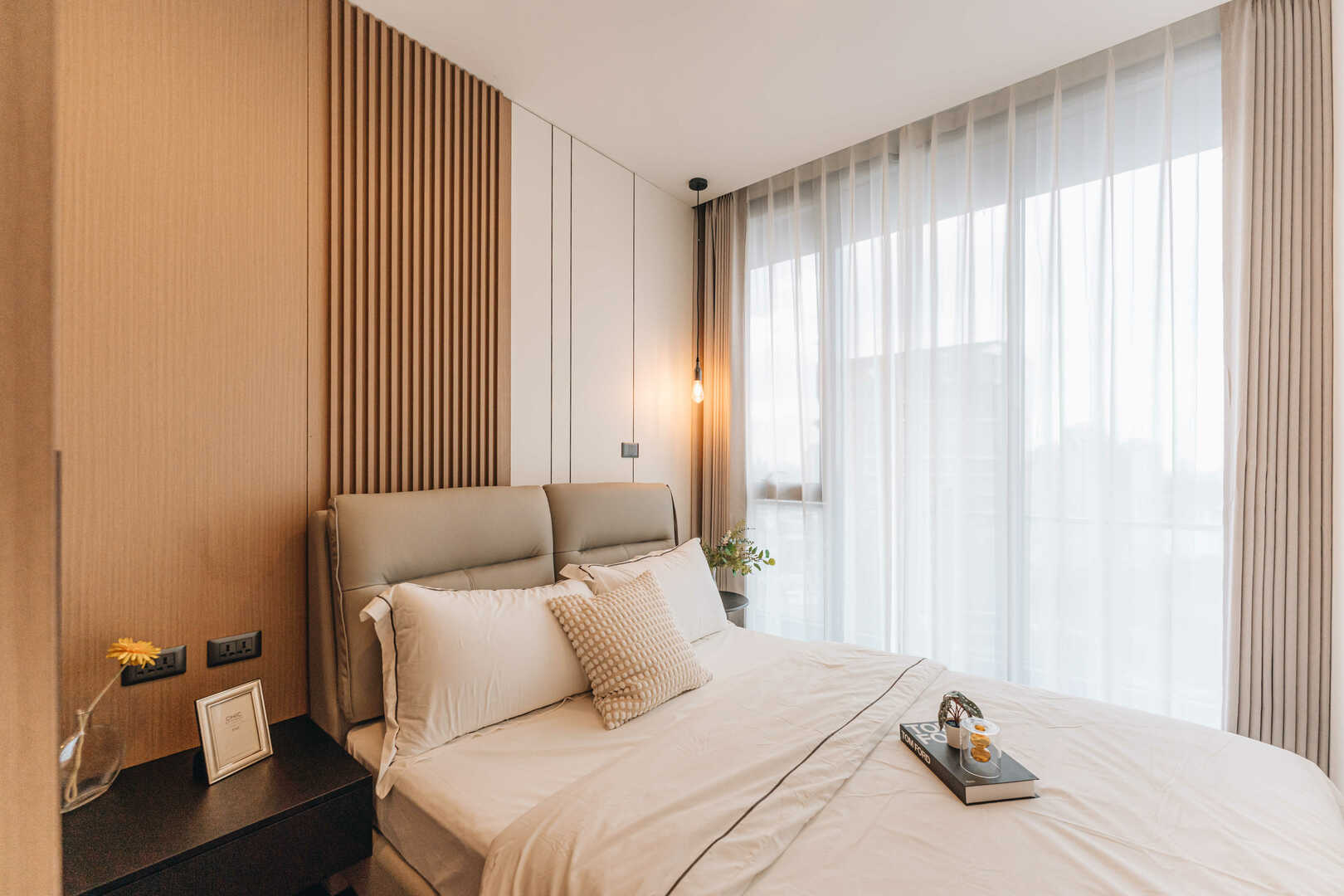 Sapphire Sathorn - Rama III image