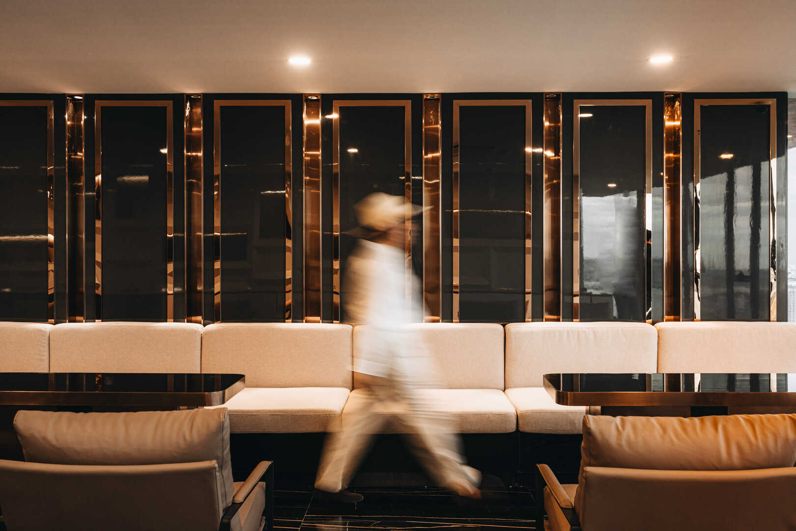 Sapphire Sathorn - Rama III image