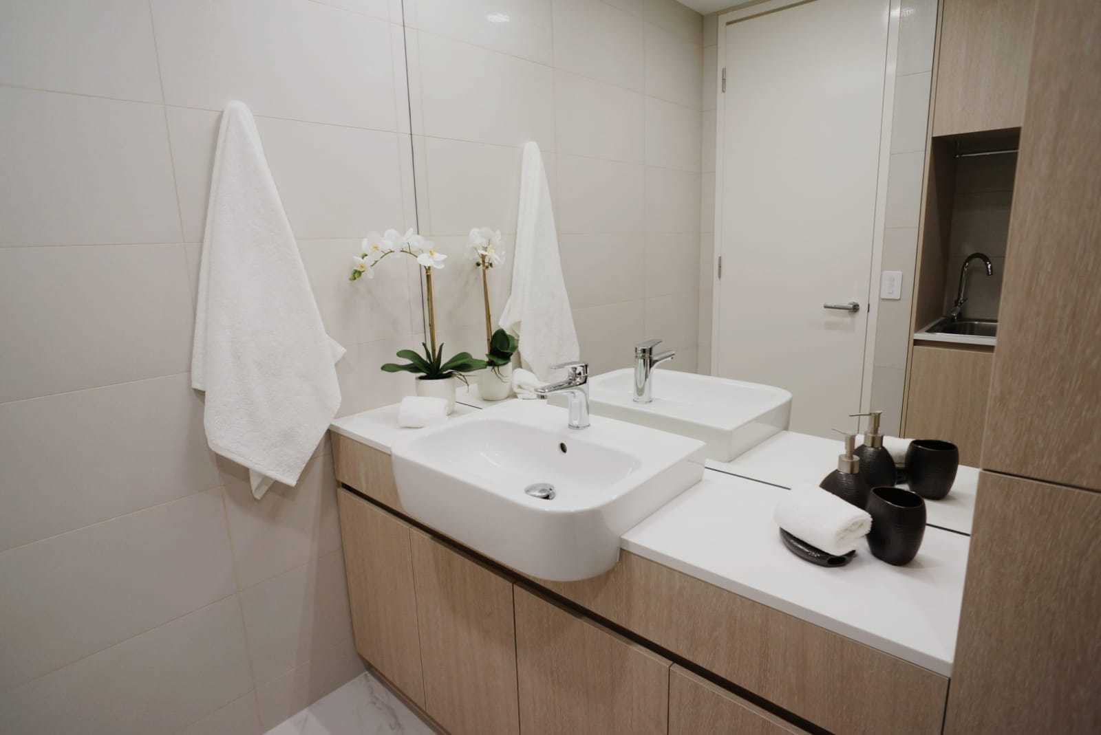 The Crest Burswood image