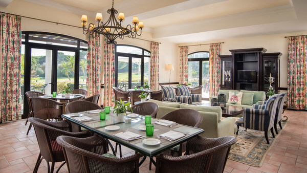 Pine Cliffs Deluxe Villas image