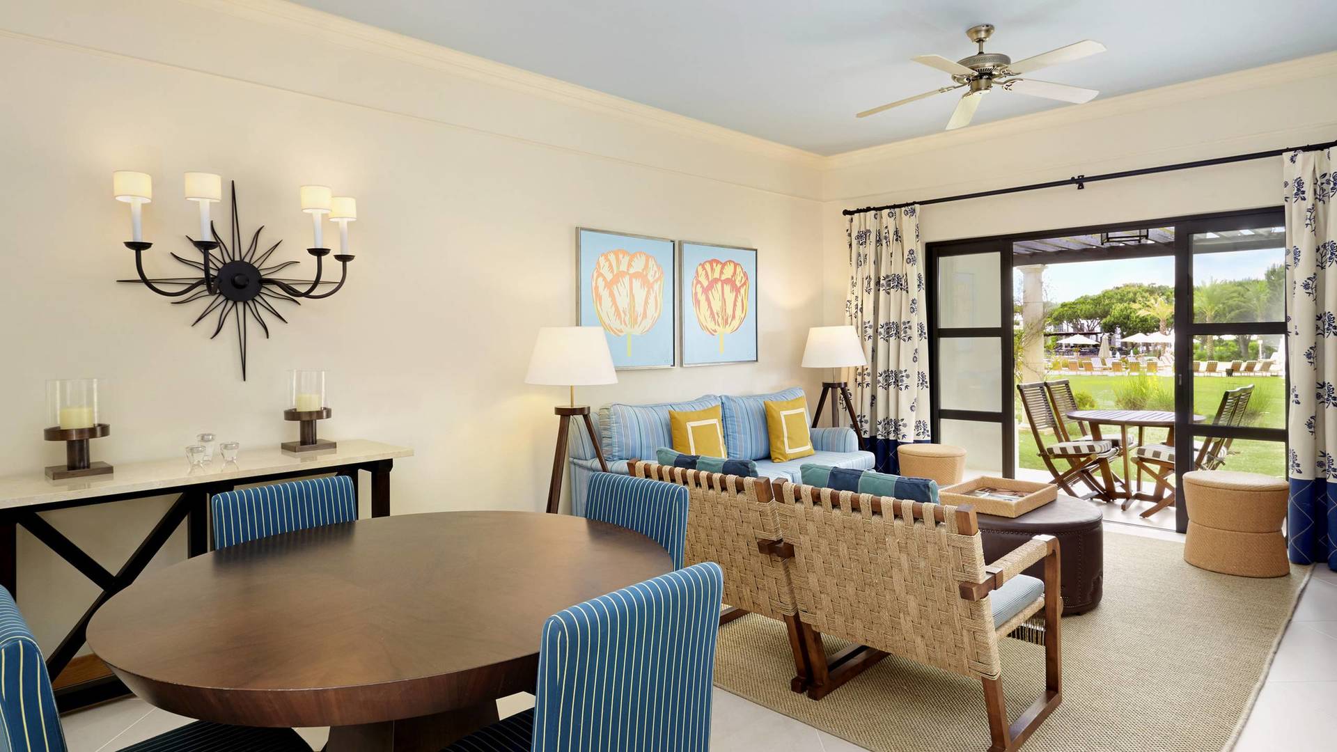 Pine Cliffs Residence image