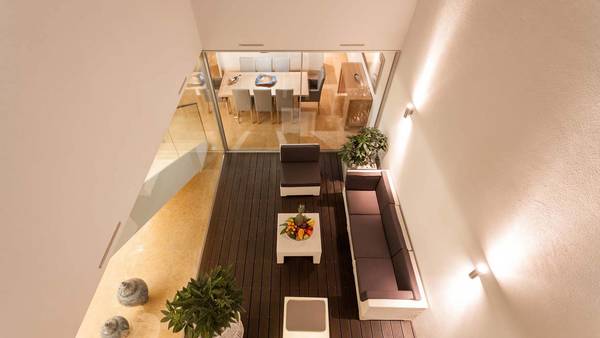 Pine Cliffs Terraces image