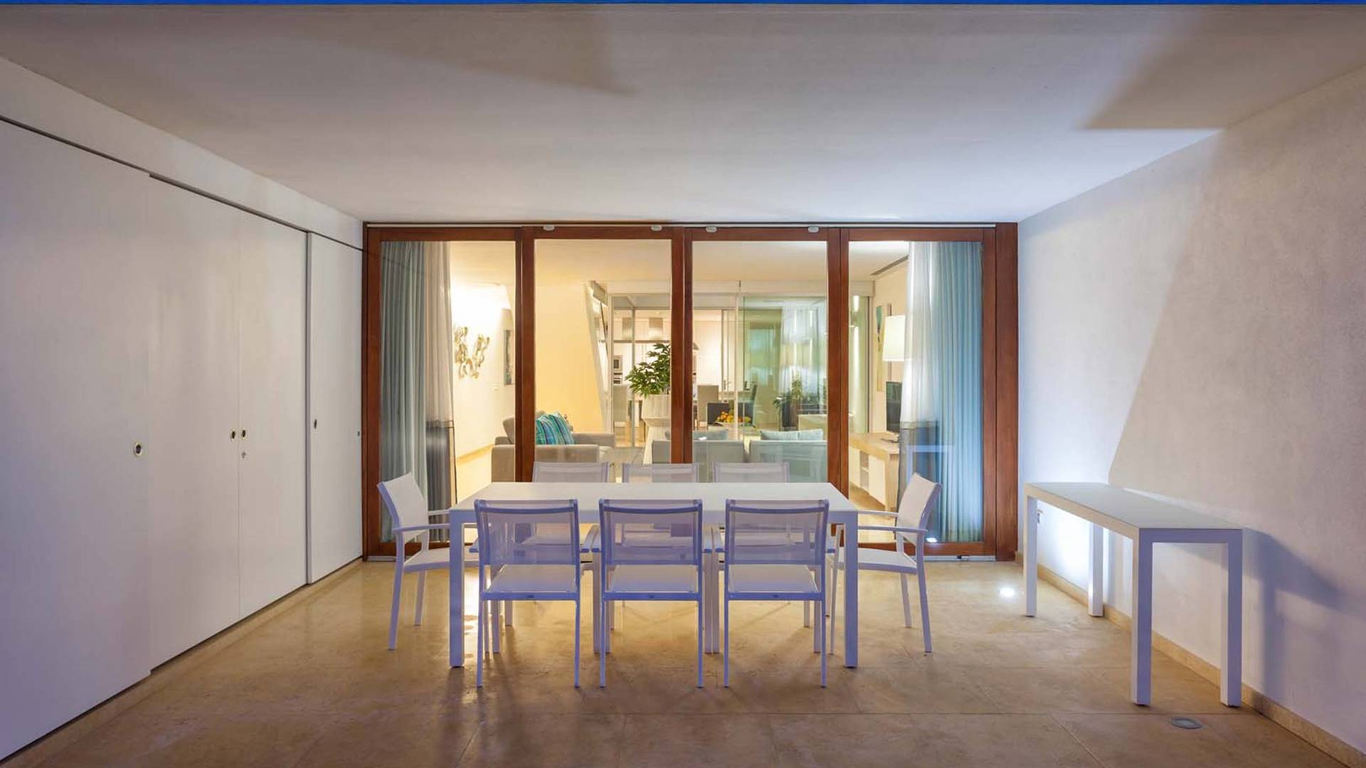 Pine Cliffs Terraces image