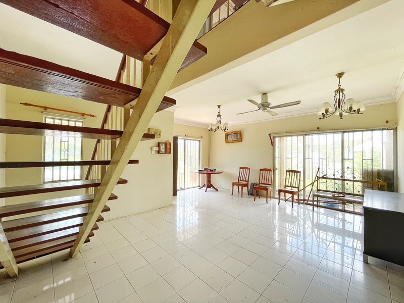 Corner Lot Renovated Double Storey Bandar Saujana Utama Sg Buloh Iqi Global