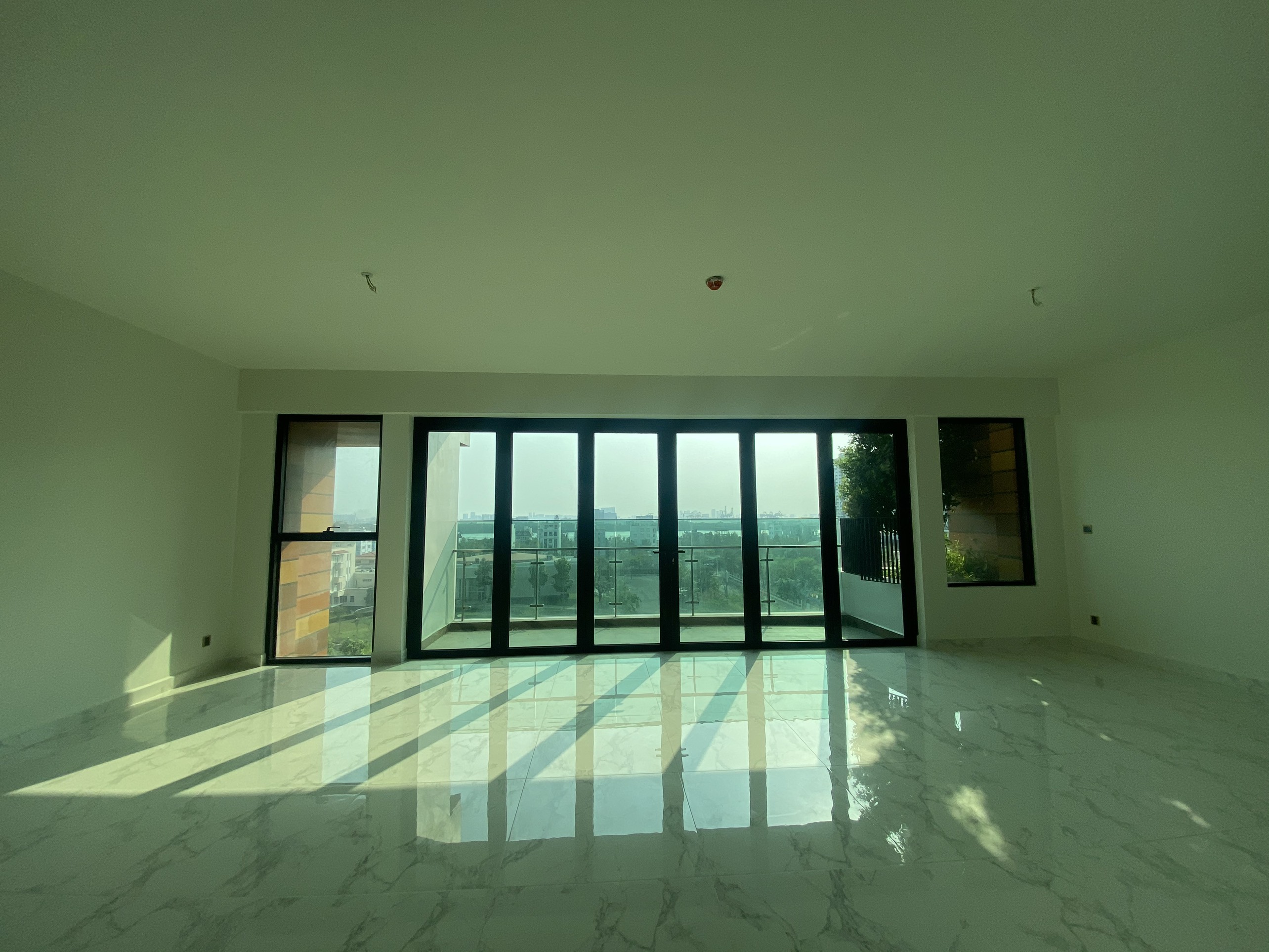 FELIZ EN VISTA, 3 BEDROOMS, FULLY FURNISHED, RIVER VIEW image