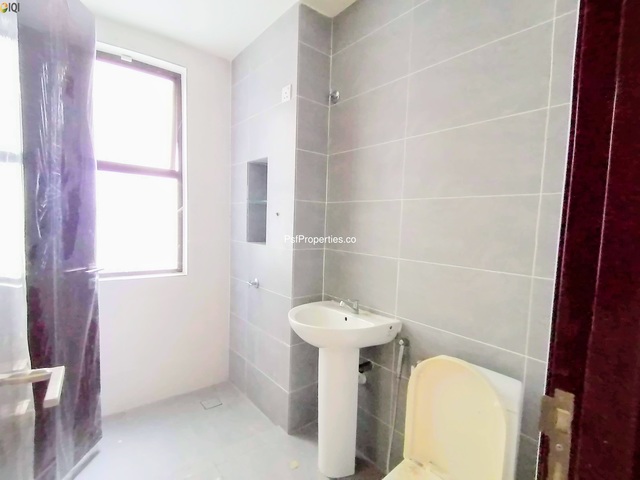 50 Residensi image