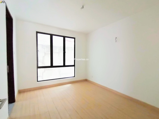 50 Residensi image