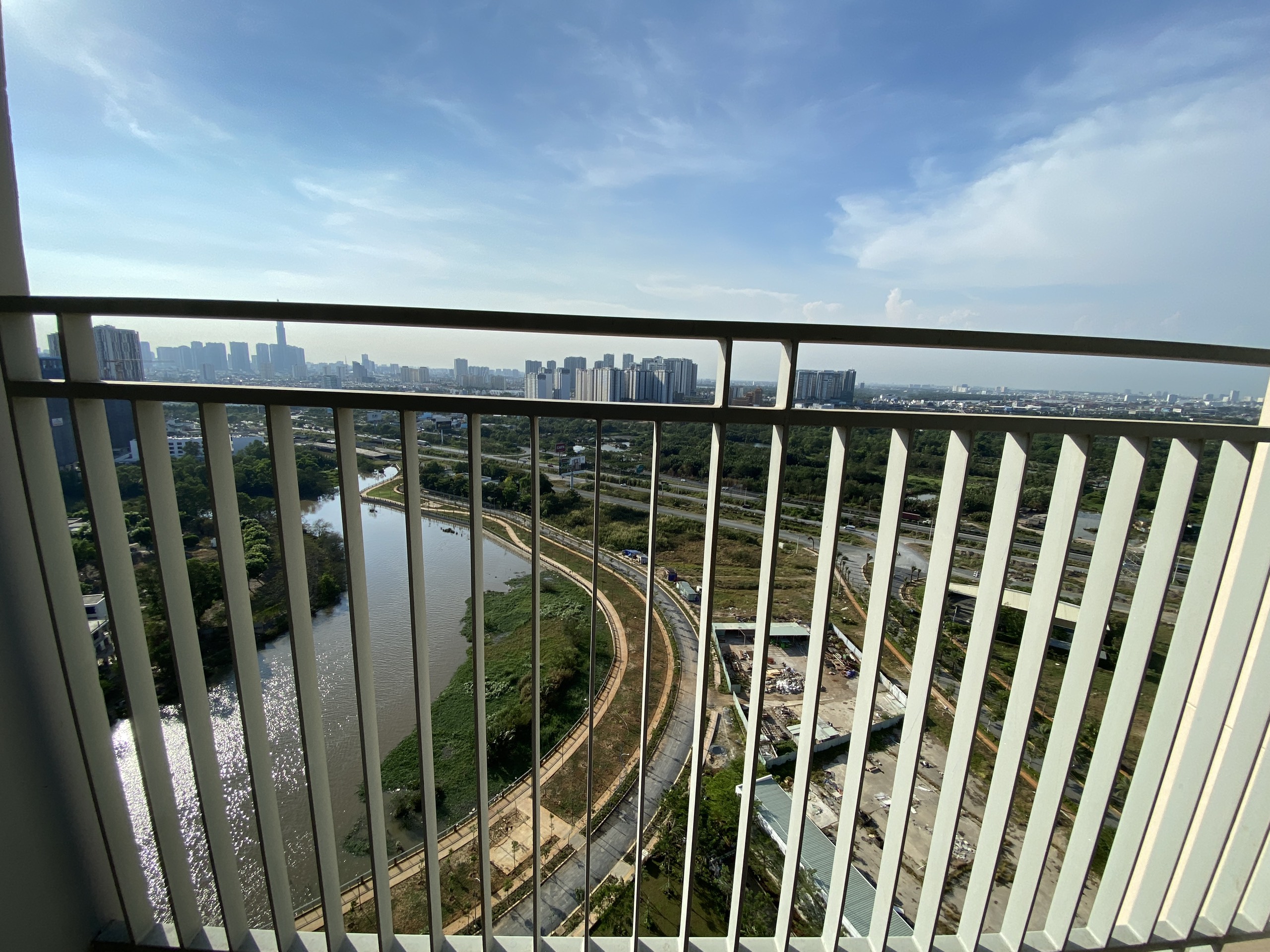 PALM HEIGHT, 2 BEDROOM AT DISTRICT 2 FOR RENT, FULLY FURNISH, NICE VIEW image