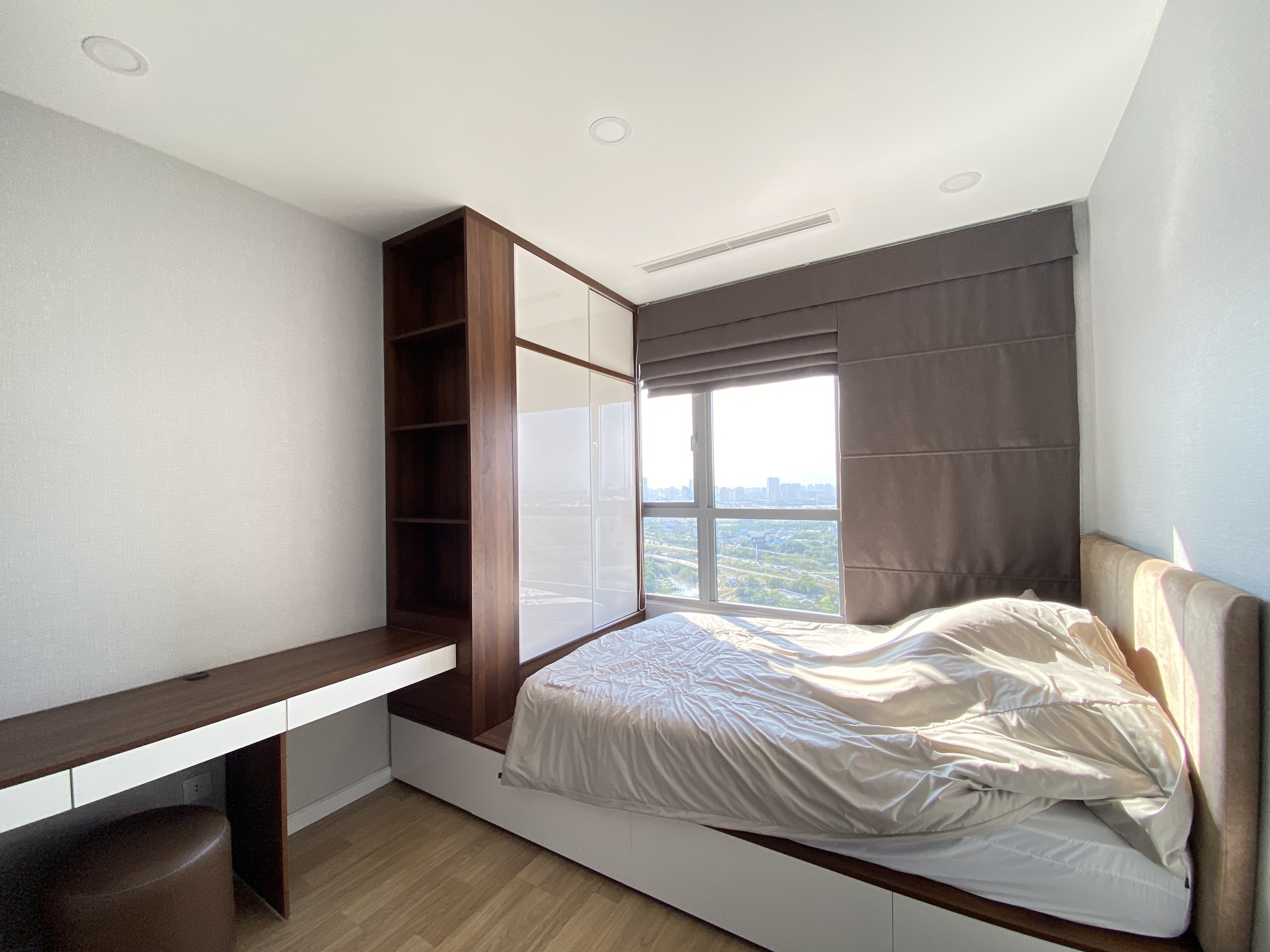 PALM HEIGHT, 2 BEDROOM AT DISTRICT 2 FOR RENT, FULLY FURNISH, NICE VIEW image