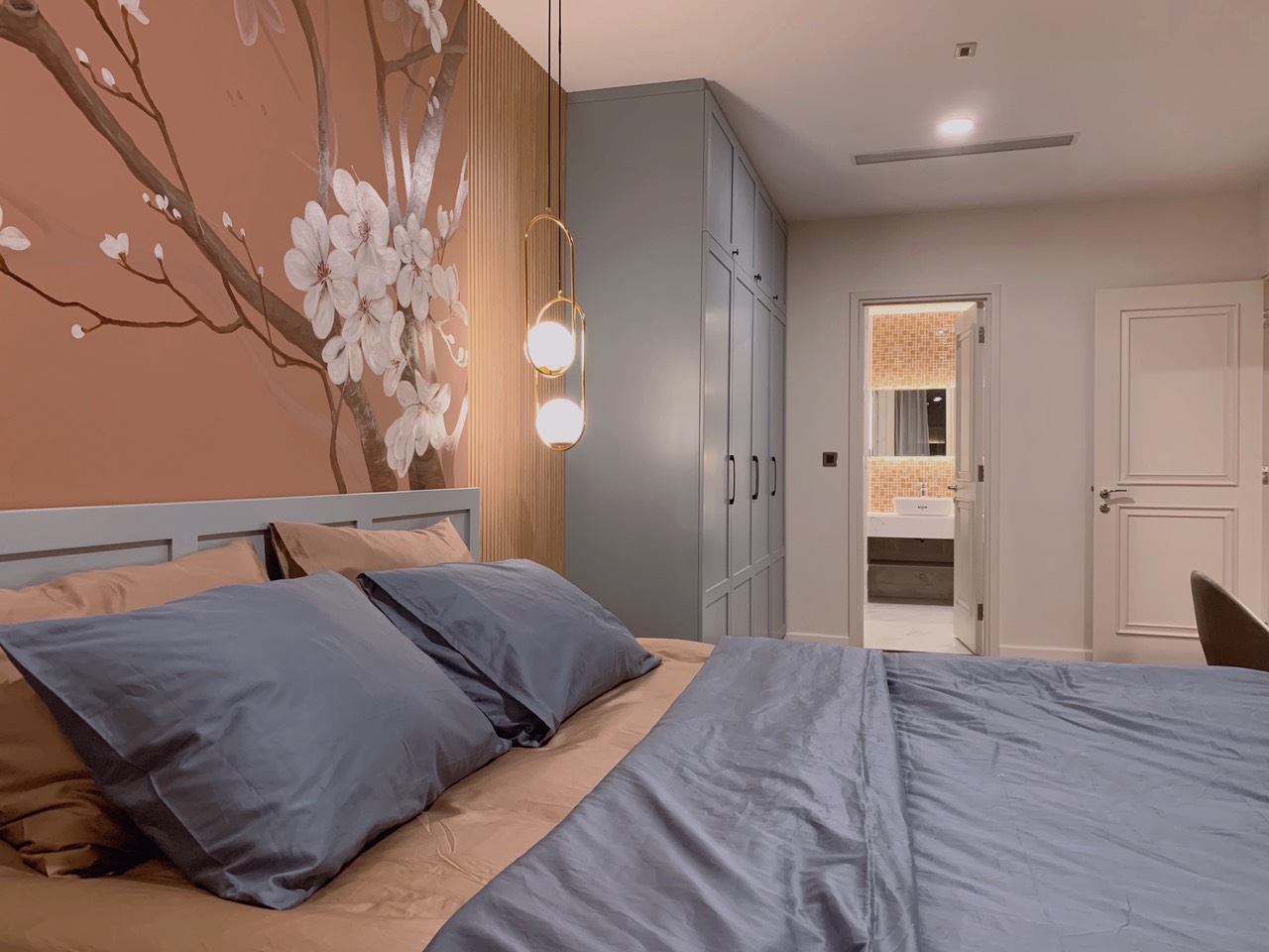 MADISON, 2 BEDROOM, 88.8 SQM, FULLY HIGH-END FURNISHED, DISTRICT 1 image