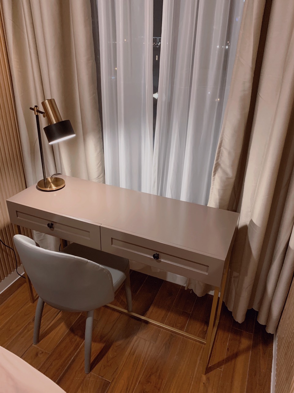 MADISON, 2 BEDROOM, 88.8 SQM, FULLY HIGH-END FURNISHED, DISTRICT 1 image