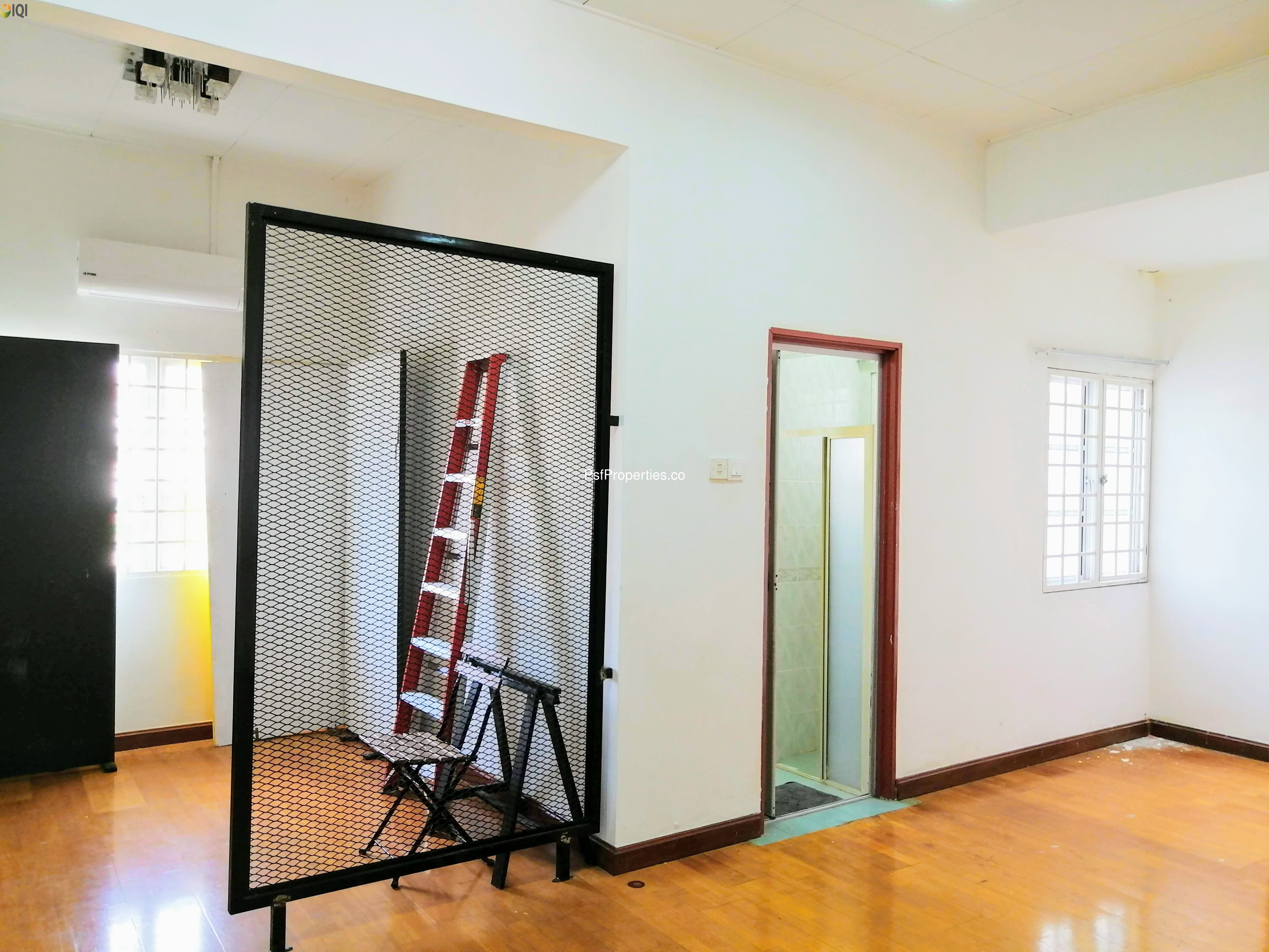 Bukit Jelutong image