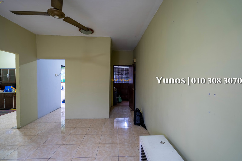 Desa Temenggung Apartment at Pinggiran Batu Caves IQI Global