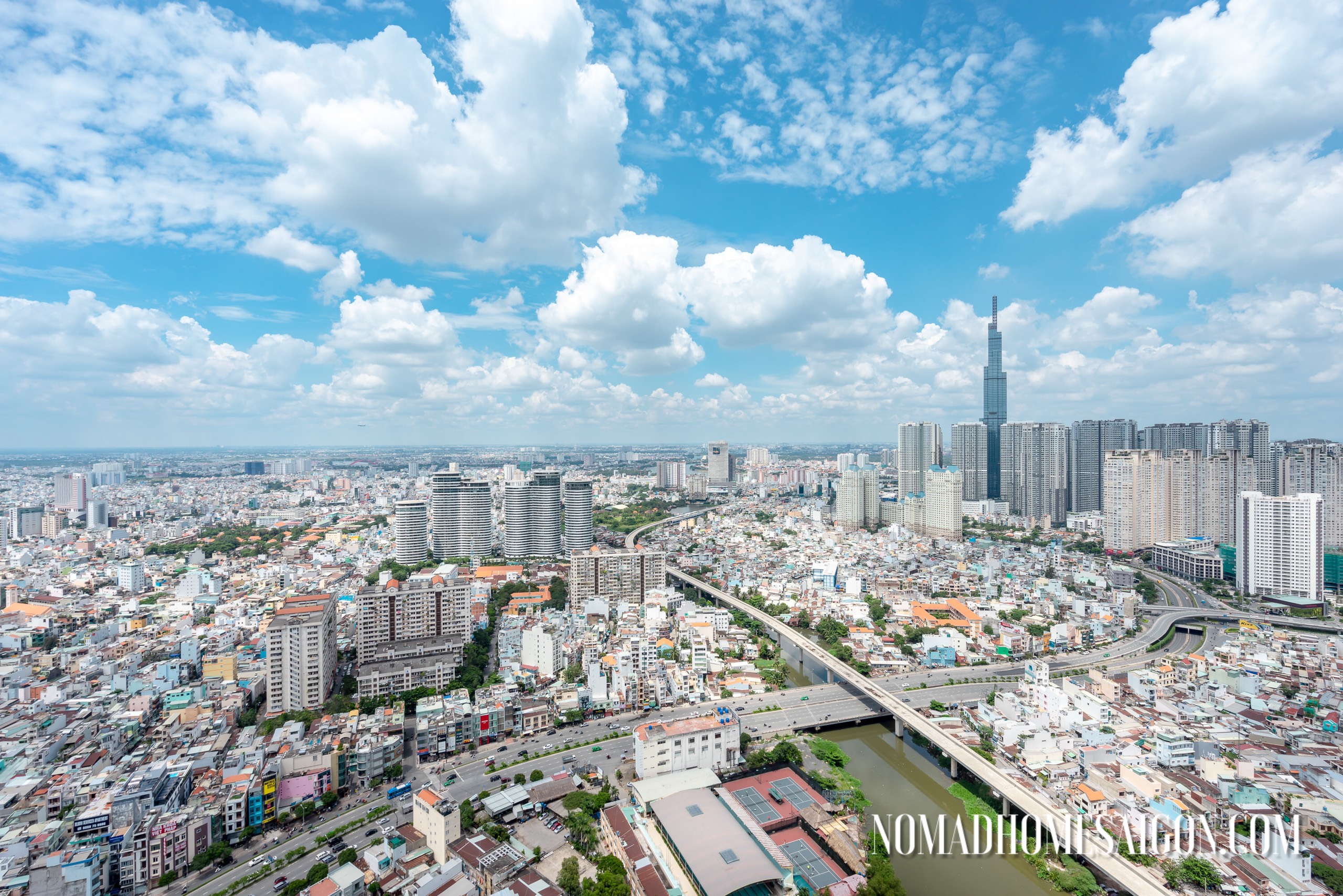 VINHOMES GOLDEN RIVER, FOREIGNER QUOTA, 3 BEDROOMS, LANDMARK VIEW, HIGH LEVEL image