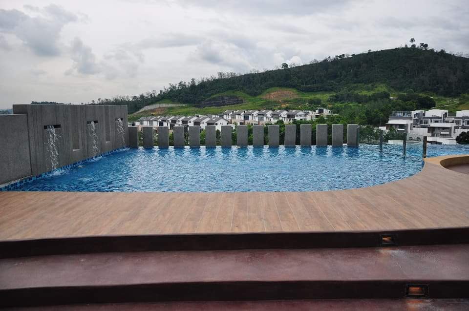 Suterapine condo sungai long image