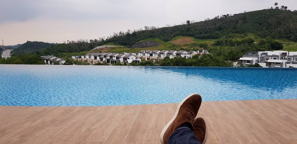 Suterapine condo sungai long image