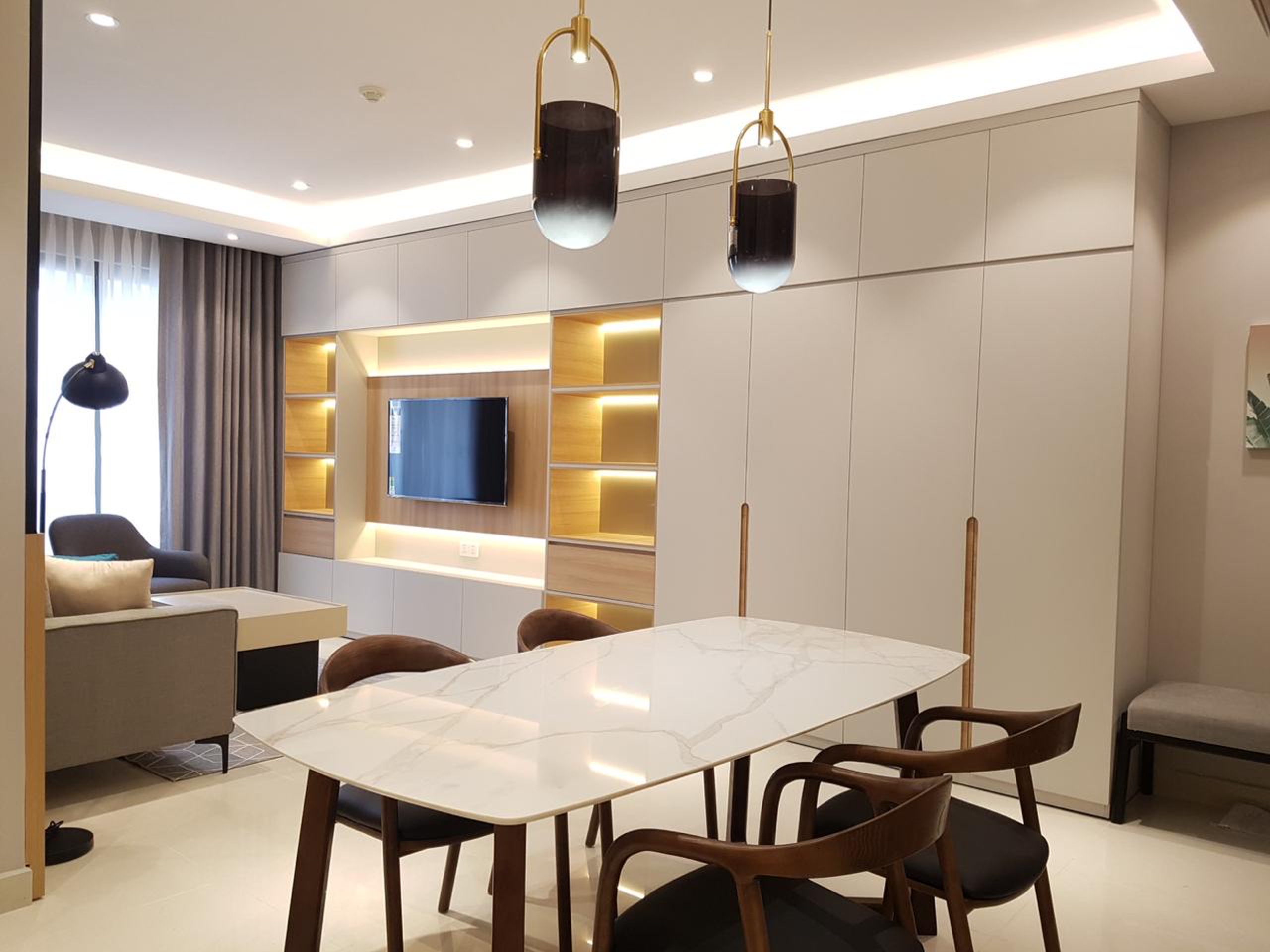 SAIGON ROYAL, 2 BEDROOM, FULLY FURNISHED, RIVER AND DISTRICT 1 VIEW image