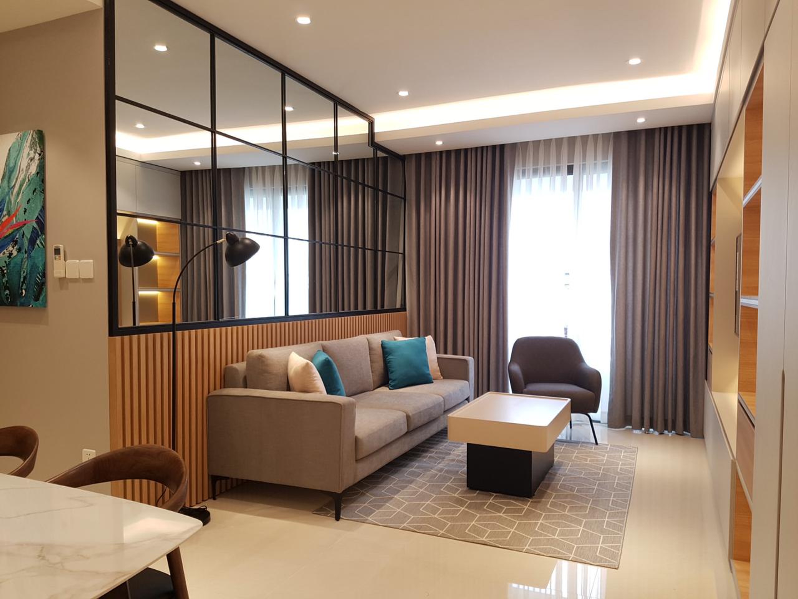 SAIGON ROYAL, 2 BEDROOM, FULLY FURNISHED, RIVER AND DISTRICT 1 VIEW image