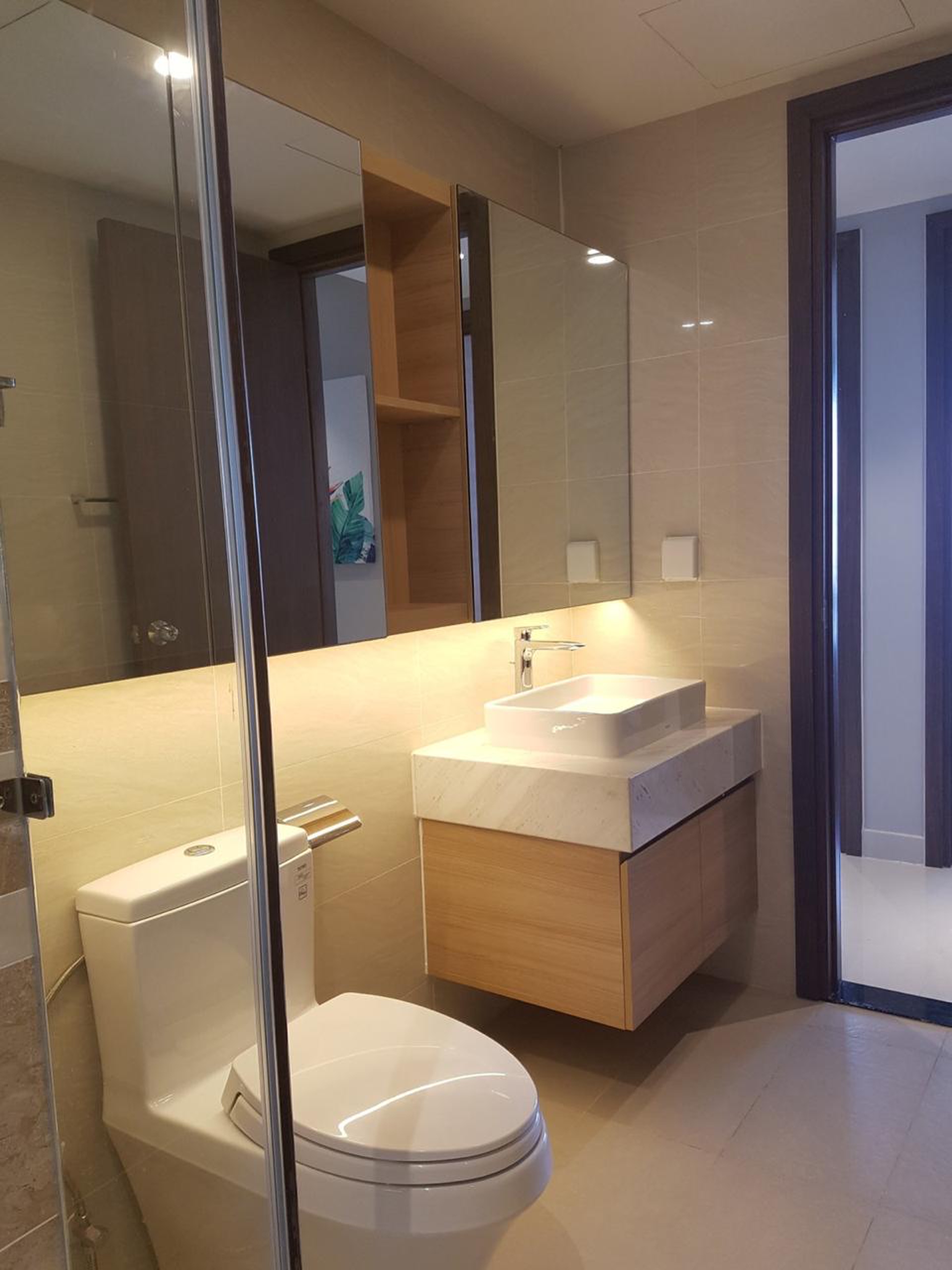 SAIGON ROYAL, 2 BEDROOM, FULLY FURNISHED, RIVER AND DISTRICT 1 VIEW image