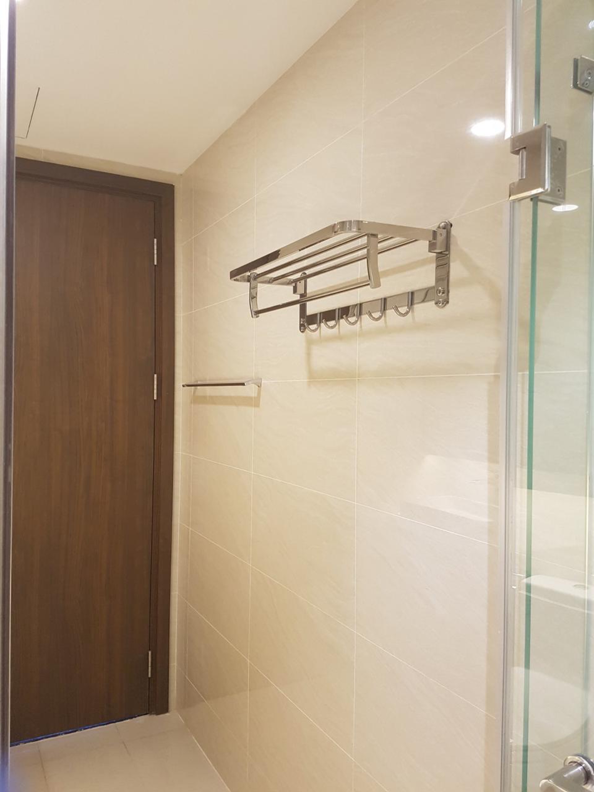 SAIGON ROYAL, 2 BEDROOM, FULLY FURNISHED, RIVER AND DISTRICT 1 VIEW image