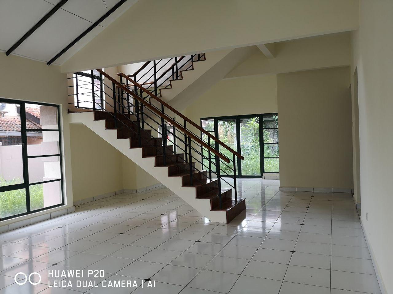 Double Storey Semi-detached house Fasa 3A, Bandar Tasik Kesuma, Semenyih, Selangor image