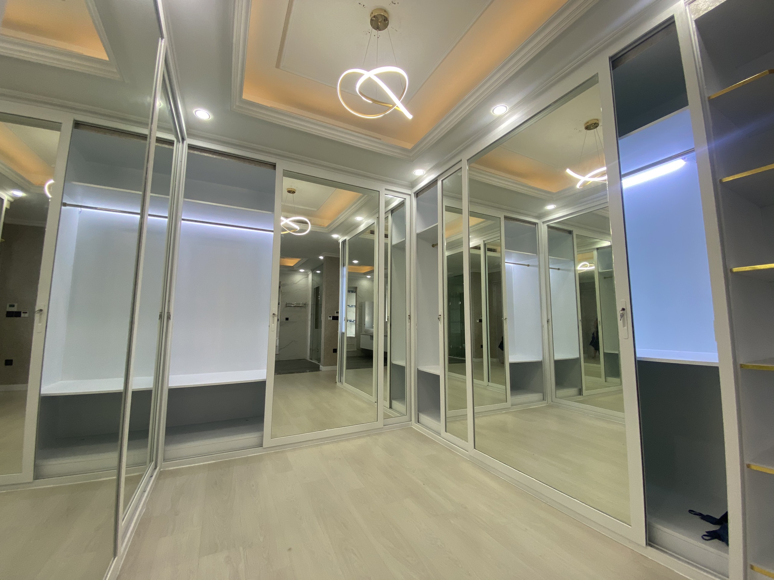 POOL VILLA DIAMOND ISLAND, HỒ BƠI VÀ SÂN VƯỜN RIÊNG, 777m2, VIEW SÔNG SIÊU ĐẸP image