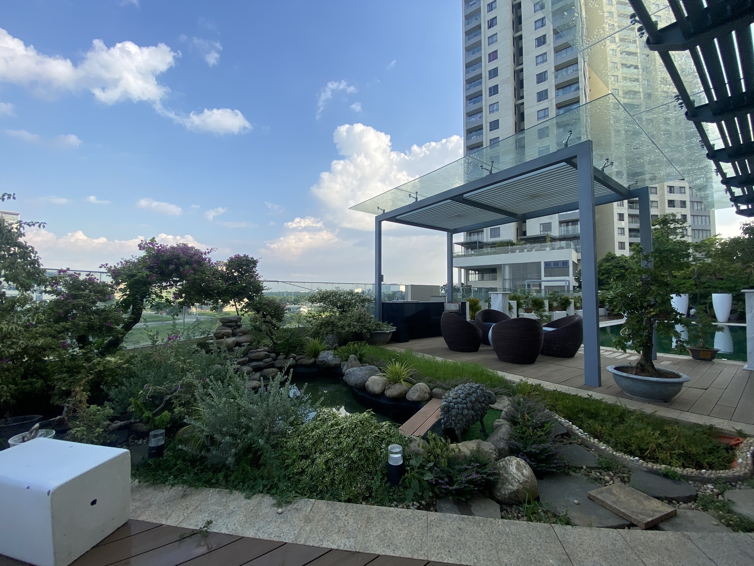 POOL VILLA DIAMOND ISLAND, HỒ BƠI VÀ SÂN VƯỜN RIÊNG, 777m2, VIEW SÔNG SIÊU ĐẸP image