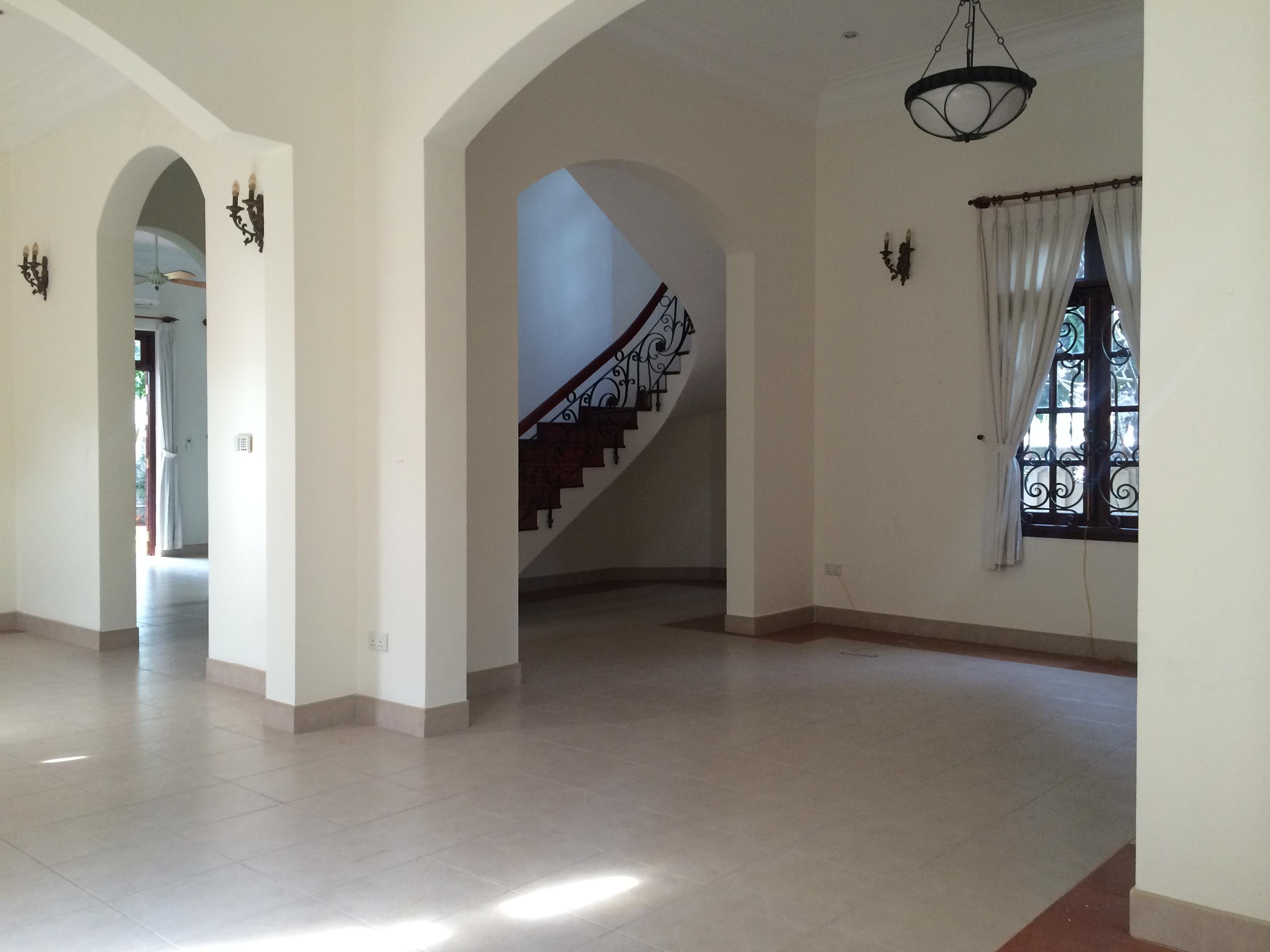 BIỆT THỰ THẢO ĐIỀN, CÓ HÒ BƠI RIÊNG, ĐANG CÓ HĐ THUÊ $14000 image