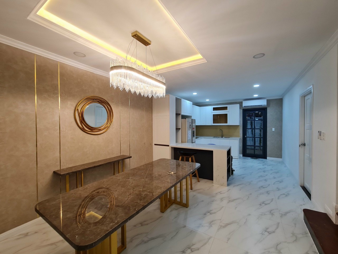 BIỆT THỰ SONG LẬP, NGAY NGÃ TƯ NVL VÀ NG THỊ THẬP, FULL NỘI THẤT image