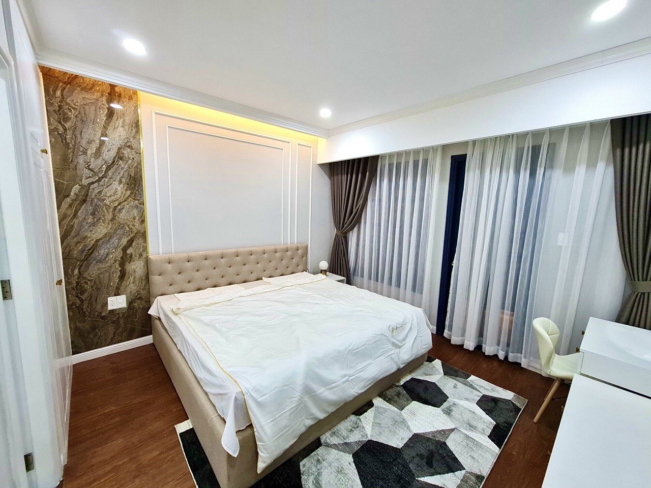 BIỆT THỰ SONG LẬP, NGAY NGÃ TƯ NVL VÀ NG THỊ THẬP, FULL NỘI THẤT image