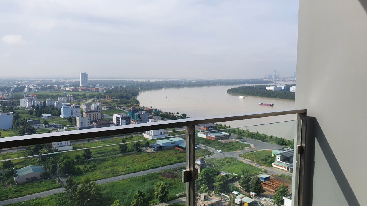 ONE VERANDAH, 2 BEDROOMS, FITTED, RIVER VIEW image