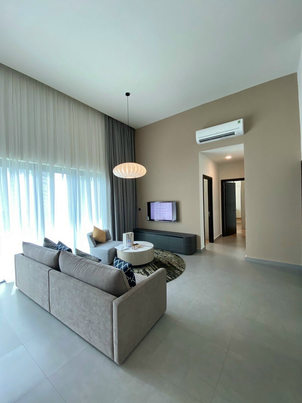 SOMERSET - FELIZ EN VISTA, 4 PHÒNG NGỦ, FULL NỘI THẤT, CÓ HĐ THUÊ image