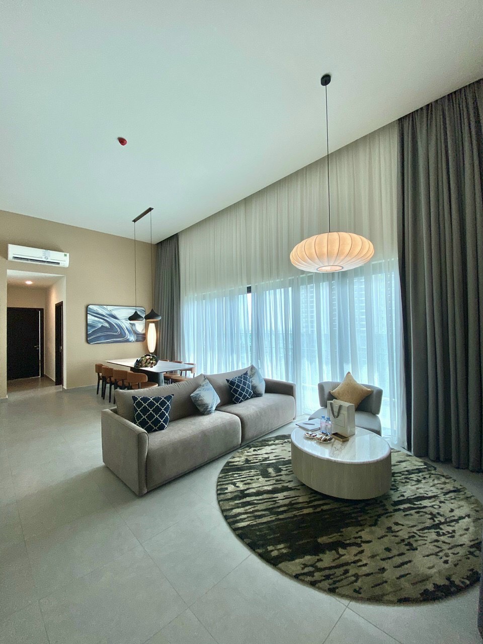 SOMERSET - FELIZ EN VISTA, 4 PHÒNG NGỦ, FULL NỘI THẤT, CÓ HĐ THUÊ image