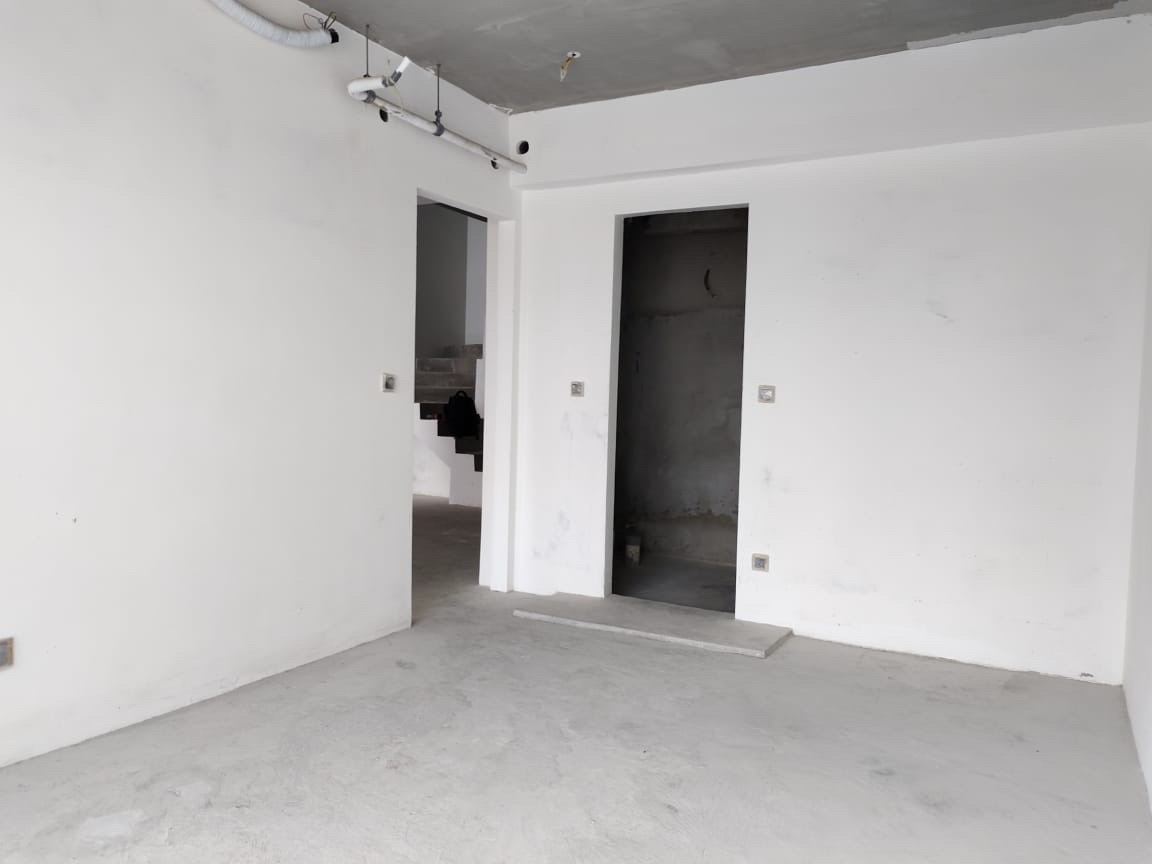 DUPLEX FELIZ EN VISTA, 3 BEDROOM, BARE SHELL, NICE VIEW image