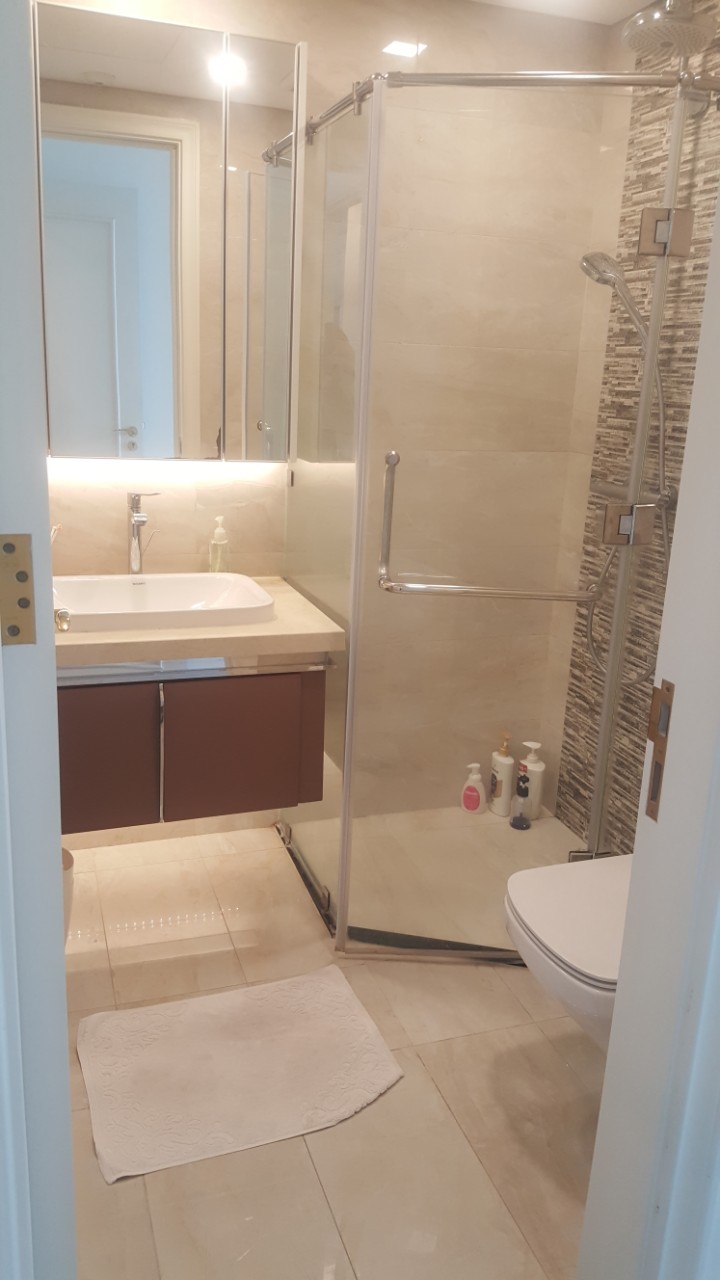 VINHOMES GOLDEN RIVER, FOR RENT 1 BEDROOM, FULLY FURNISHED, NICE VIEW image