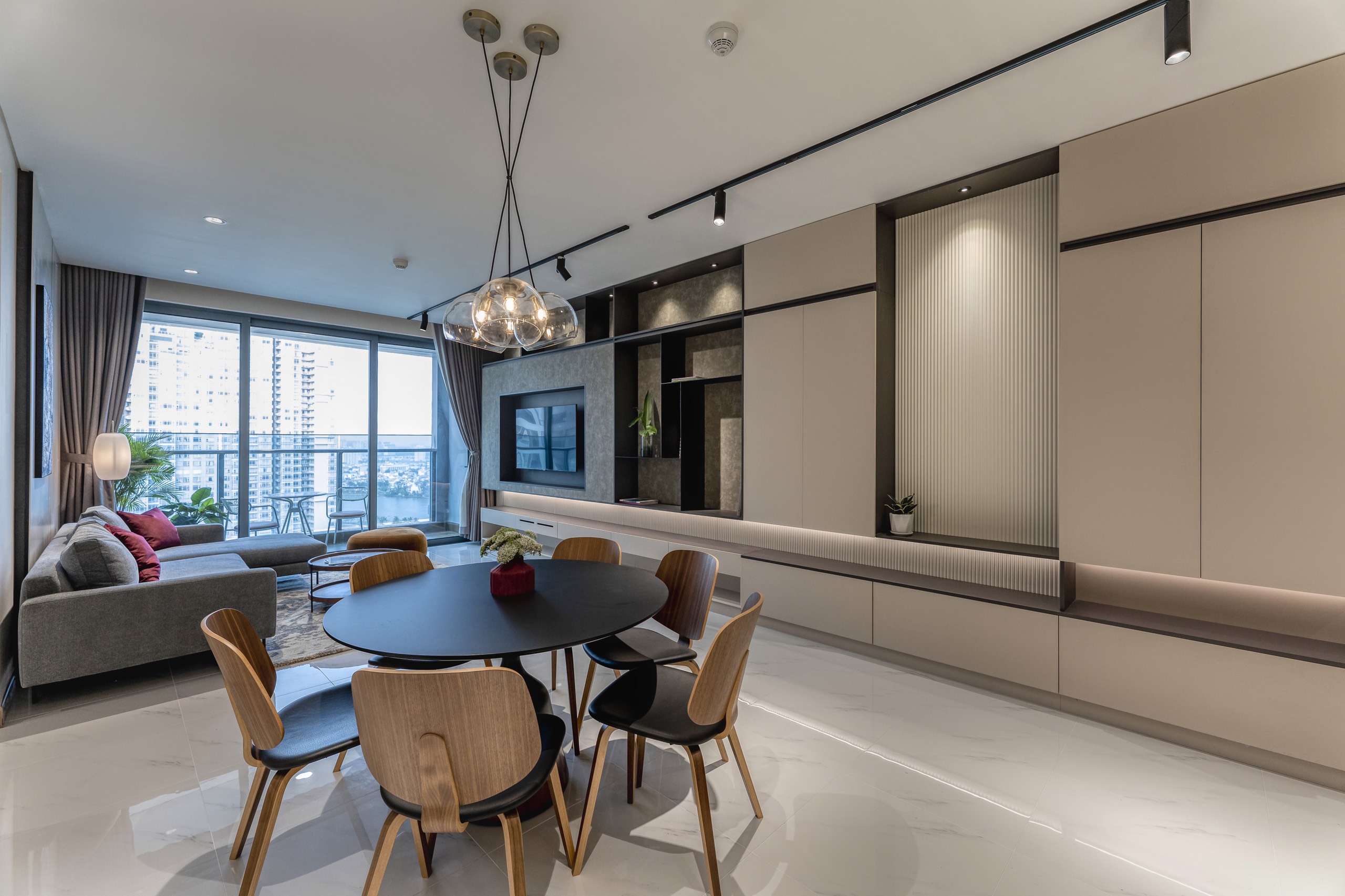 SUNWAH PEARL, 3 BEDROOMS, FULLY LUXURY FURNISHED, RIVER VIEW image