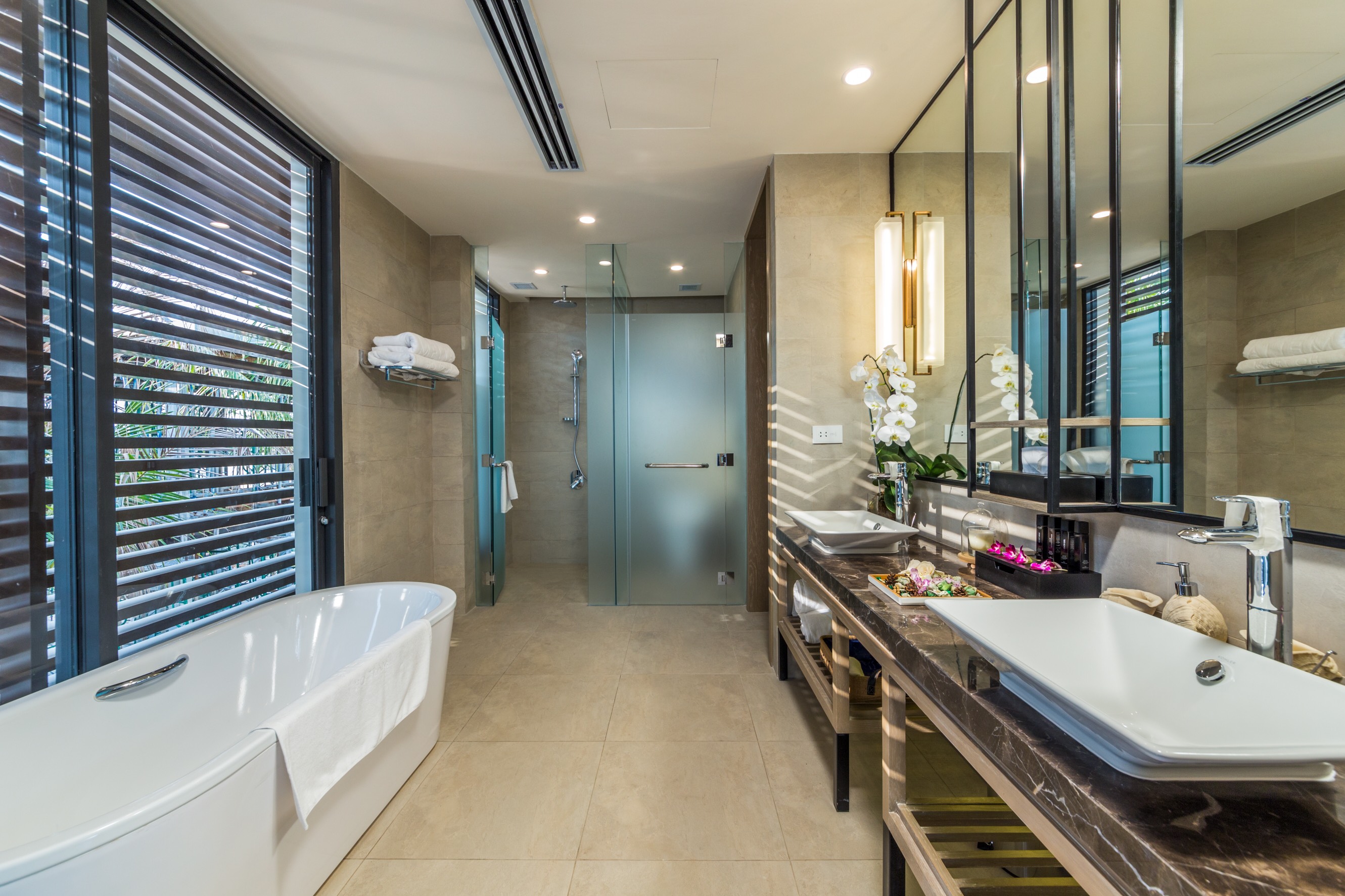 BIỆT THỰ MELIA HỒ TRÀM MẶT TIỀN BIỂN, 4 PHỒNG NGỦ, FULL NỘI THẤT CHUẨN MELIA image