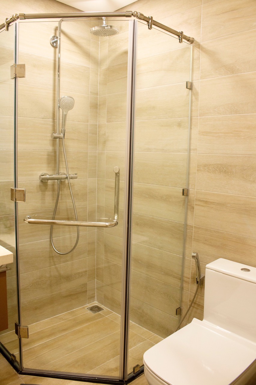 VINHOMES GOLDEN RIVER, 3 BEDROOMS, FULLY FURNISHED, RIVER VIEW image