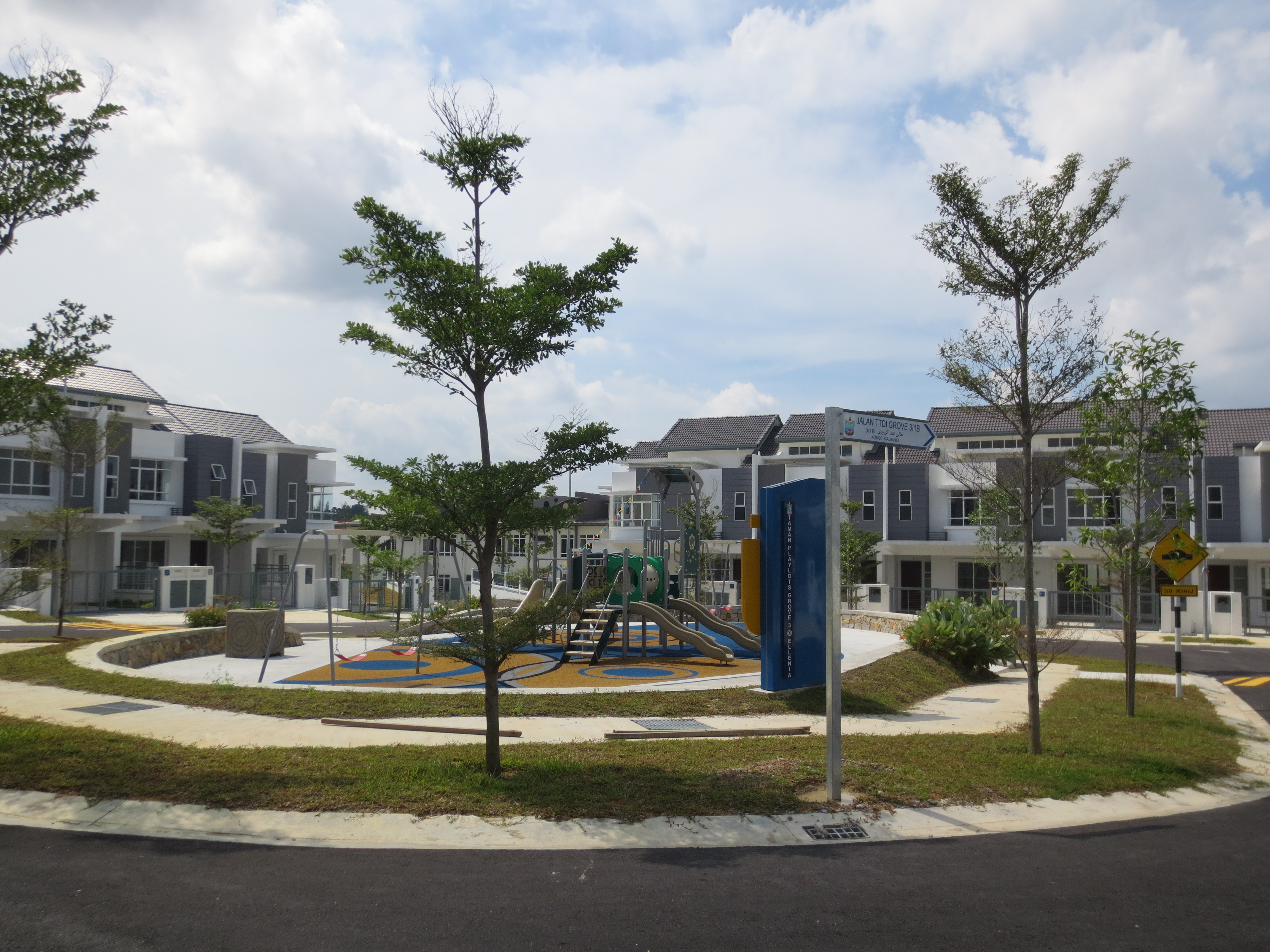 TTDI Grove Ellenia image